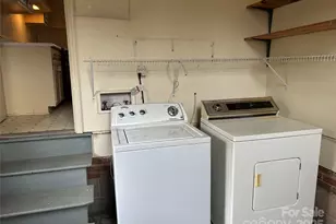 6230 Cross Creek Ln, Charlotte, NC 28212 - Photo 10