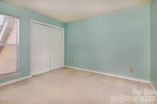 2536 Stradbrook Dr, Charlotte, NC 28210 - Photo 16