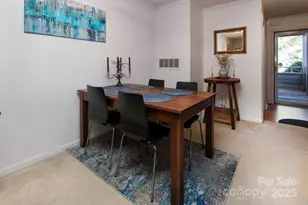 2536 Stradbrook Dr, Charlotte, NC 28210 - Photo 10