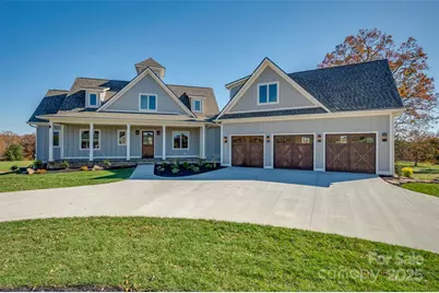 297 Mountain Meadows Lane #7, Tryon, NC 28782 - Photo 4