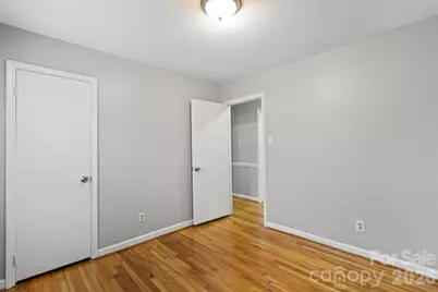 4332 Winedale Lane, Charlotte, NC 28205 - Photo 12