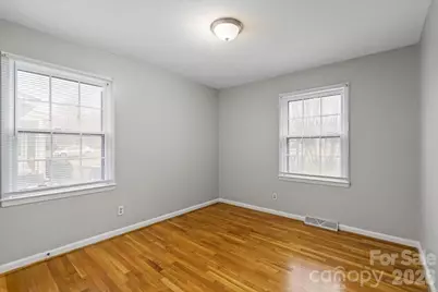 4332 Winedale Lane, Charlotte, NC 28205 - Photo 18