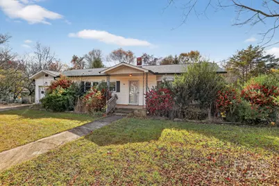 396 S Peak Street, Columbus, NC 28722 - Photo 2