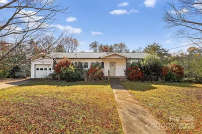 396 S Peak Street, Columbus, NC 28722 - Photo 1