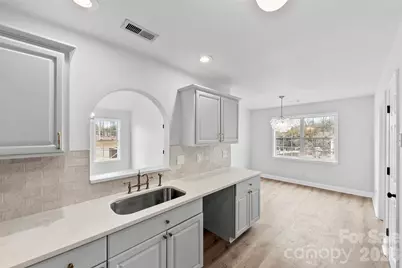 401 Heather Glen Lane, Belmont, NC 28012 - Photo 4