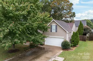 103 Golden Valley Dr, Mooresville, NC 28115 - Photo 2