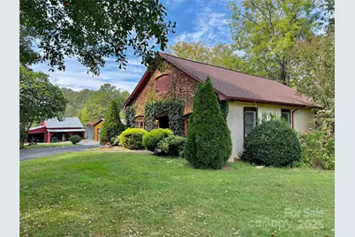 1606 Main Street E, Valdese, NC 28690 - Photo 2