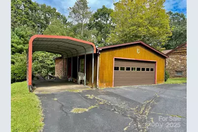 1606 Main Street E, Valdese, NC 28690 - Photo 4