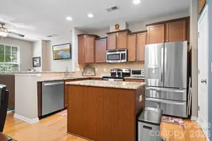18478 W Catawba Ave, Cornelius, NC 28031 - Photo 10