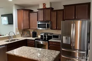 18478 W Catawba Ave, Cornelius, NC 28031 - Photo 6