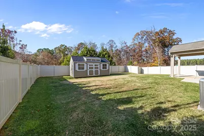 177 Kingston Drive, Mount Holly, NC 28120 - Photo 36