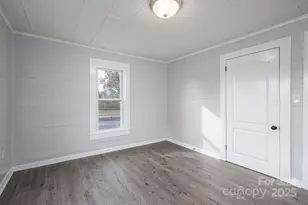 724 S Madison St, Lincolnton, NC 28092 - Photo 16