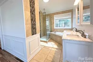 9310 Chastain Walk Dr, Charlotte, NC 28216 - Photo 14