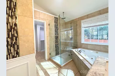 9310 Chastain Walk Drive, Charlotte, NC 28216 - Photo 14