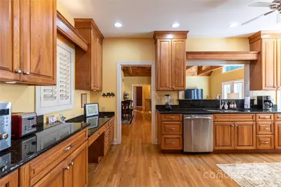 446 Windridge Drive, Sugar Grove, NC 28679 - Photo 10