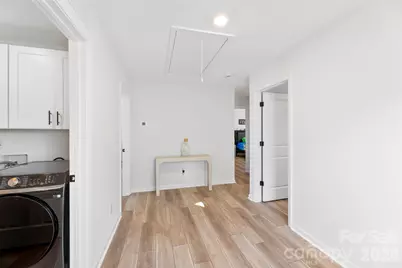145 Baucom Street, Charlotte, NC 28216 - Photo 8