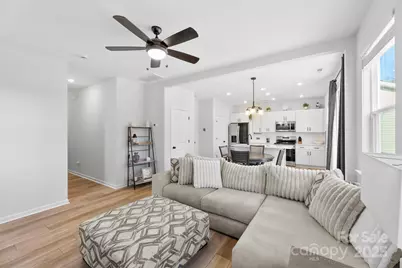 145 Baucom Street, Charlotte, NC 28216 - Photo 8