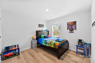 145 Baucom Street, Charlotte, NC 28216 - Photo 34