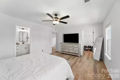 145 Baucom Street, Charlotte, NC 28216 - Photo 14