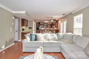 12112 Woodbend Dr, Matthews, NC 28105 - Photo 18