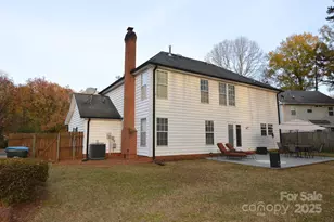 12112 Woodbend Dr, Matthews, NC 28105 - Photo 40