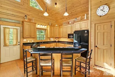 240 Ravenswood Drive, Marion, NC 28752 - Photo 8