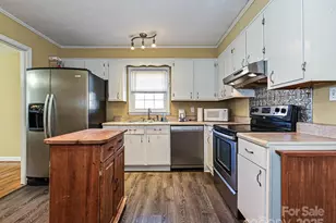 117 Sunset Ln, Bessemer City, NC 28016 - Photo 12