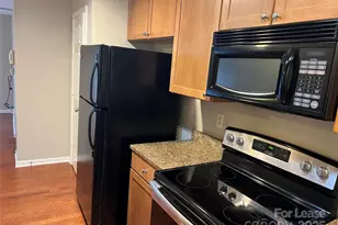 3929 Picasso Court, Charlotte, NC 28205 - Photo 4