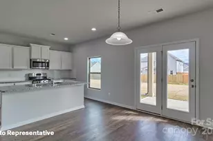 301 Mary Locke Wy, Statesville, NC 28677 - Photo 2