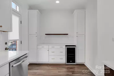 2305 Silver Crescent Drive, Charlotte, NC 28273 - Photo 8