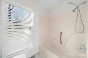 1015 Elizabeth Dr, Dallas, NC 28034 - Photo 26