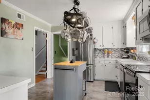 912 Parkwood Rd, Shelby, NC 28152 - Photo 12