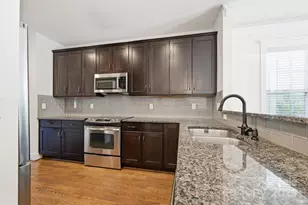 343 Spring St, Davidson, NC 28036 - Photo 8