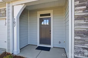 107 Viburnum Rd, Waxhaw, NC 28173 - Photo 2