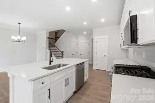 107 Viburnum Rd, Waxhaw, NC 28173 - Photo 6