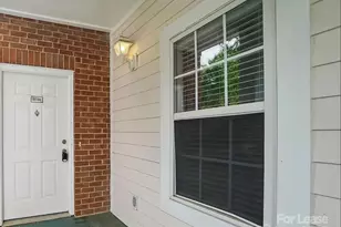 8731 Coralbell Ln, Charlotte, NC 28213 - Photo 6