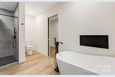 7 Angus Lane, Asheville, NC 28805 - Photo 32