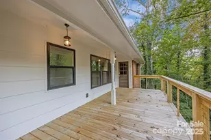 7 Angus Ln, Asheville, NC 28805 - Photo 20