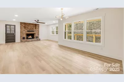 7 Angus Lane, Asheville, NC 28805 - Photo 14