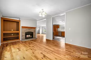 5499 Pembrooke Dr, Granite Falls, NC 28630 - Photo 20