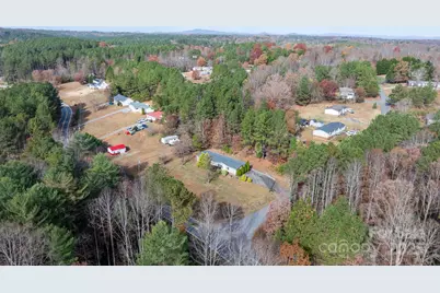 5499 Pembrooke Drive, Granite Falls, NC 28630 - Photo 14