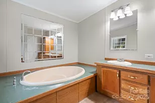 5499 Pembrooke Dr, Granite Falls, NC 28630 - Photo 30