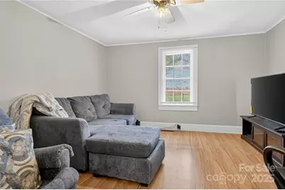 1114 Wilson W Lee Boulevard, Statesville, NC 28677 - Photo 6