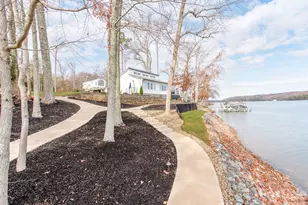 6788 Bucleigh Rd, Lake Wylie, SC 29710 - Photo 36