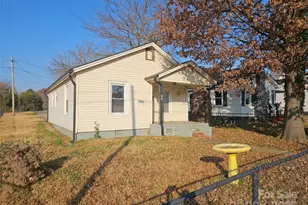 705 Cleveland Ave, Kings Mountain, NC 28086 - Photo 1