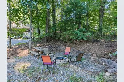 120 Pleasant Hill Circle, Waynesville, NC 28786 - Photo 28