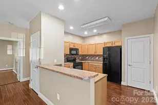 68 Fox Briar Dr, Fletcher, NC 28732 - Photo 10