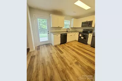 5709 Kelden Walker Lane, Charlotte, NC 28269 - Photo 8