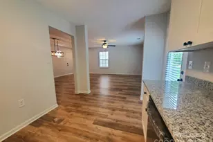 5709 Kelden Walker Ln, Charlotte, NC 28269 - Photo 10