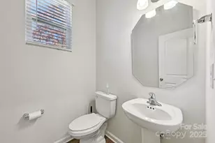 2932 Pirates Pl, Charlotte, NC 28216 - Photo 20